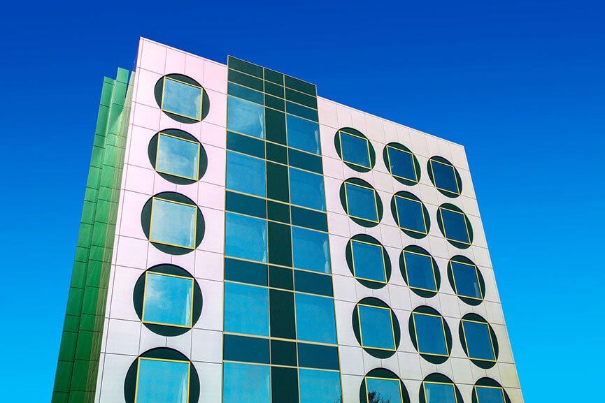 Vitrabond Exterior Cladding Panels, Vitrabond Building Facades, Vitrabond Metal Composite Material (MCM) cladding Panel, Custom Color Matching.